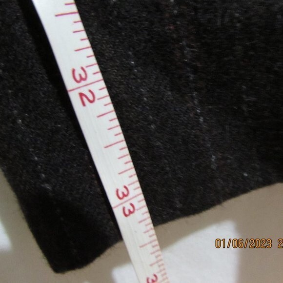 VINTAGE LIZ CLAIBORNE WOOL DRESS PANTS SIZE 8 BLACK PINSTRIPS PLEATED - Picture 9 of 10